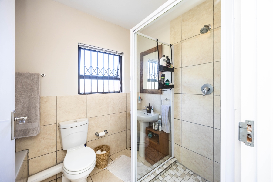 2 Bedroom Property for Sale in Nahoon Valley Park Eastern Cape